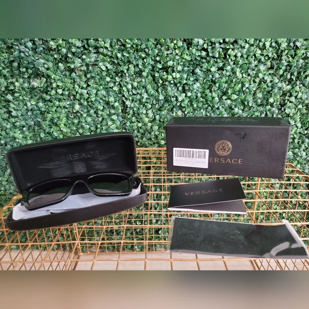 Versace Sunglasses VE4416U  GB1/87 Black grey Man